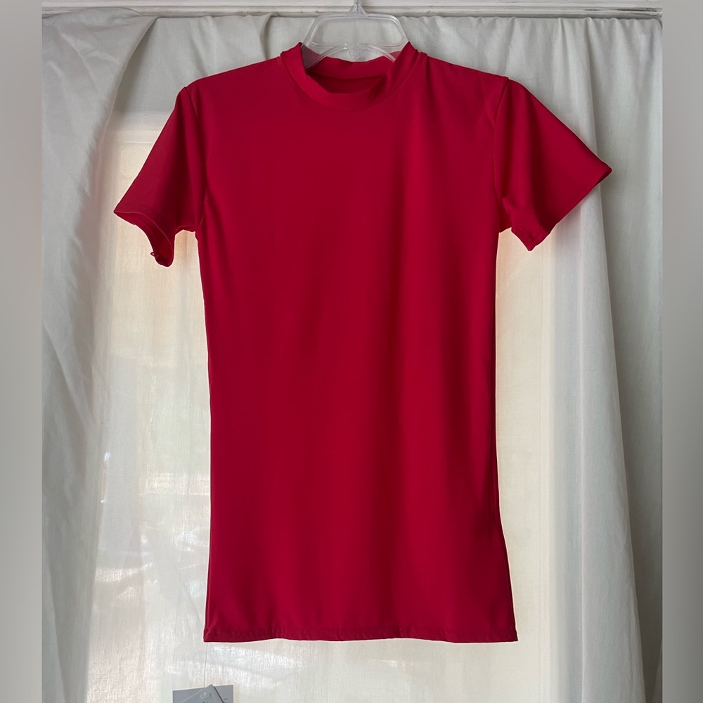 NWT Game-gear Men's/Women's UPF 50 + Training T-Shirts 2x Size S + 2x M  E001